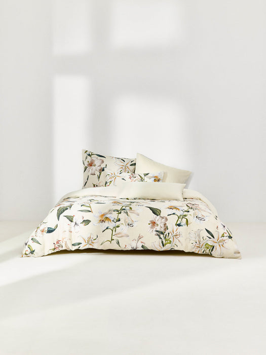 Flori Cotton Sateen Duvet Cover with Floral Print