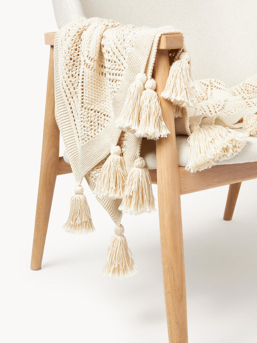 Sarah Knitted Throw with Tassels
