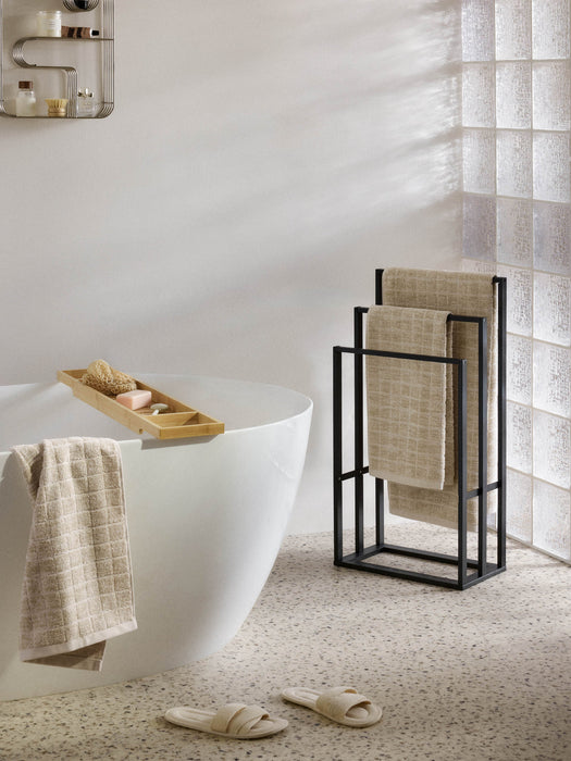 Kit Bamboo Towel Holder