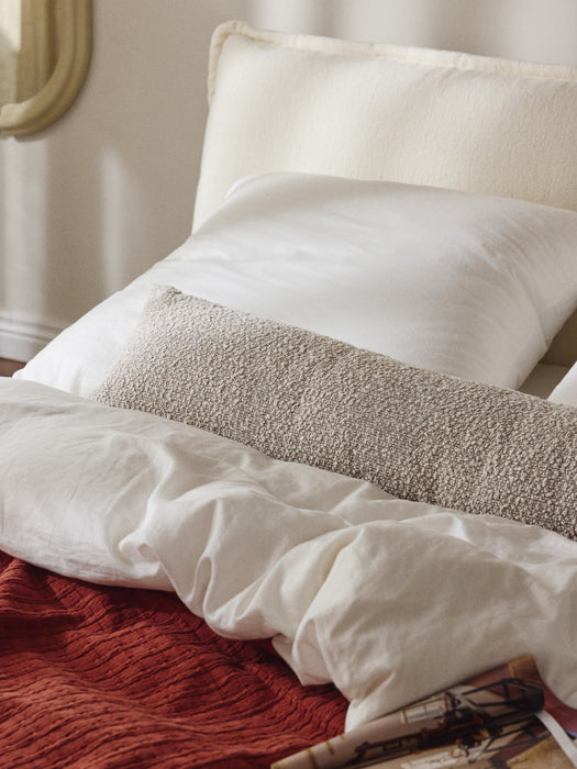 XL Cushion Bellamie