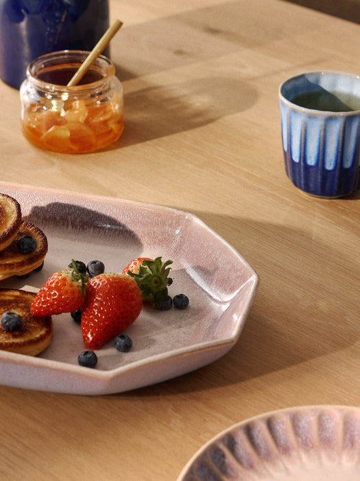 Handmade Serving Plate Vinci with Reactive Glaze