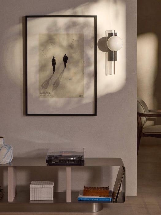 Wall Lamp Mills