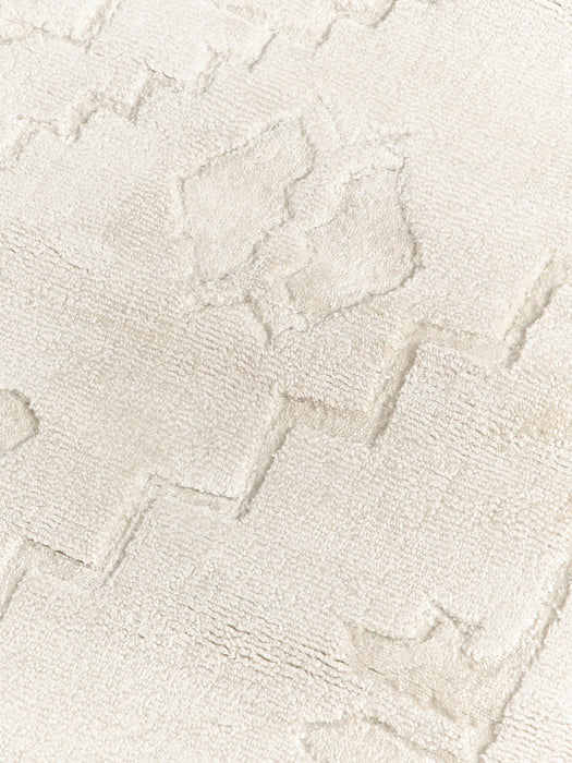 Shaila Hand-Woven Viscose Rug