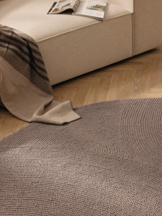 Eleni Round Hand-Tufted Wool Rug