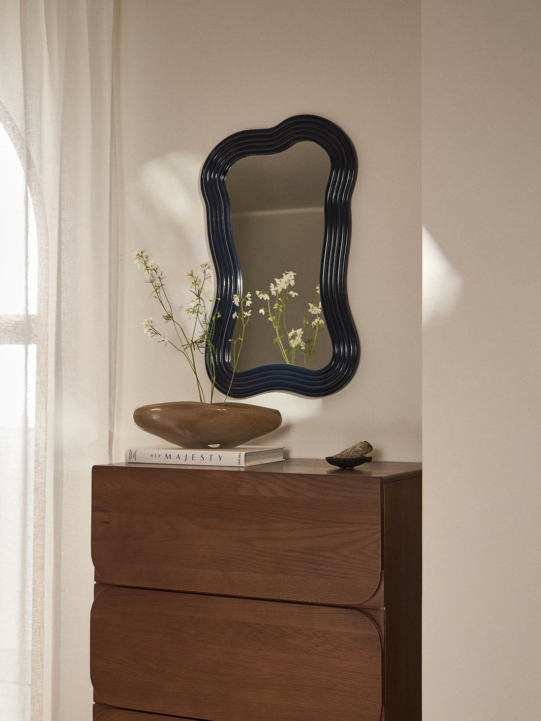 Cosimo Wall Mirror with Wavy Frame