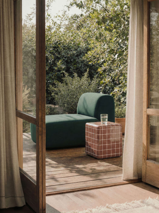 In- & Outdoor Side Table Doug