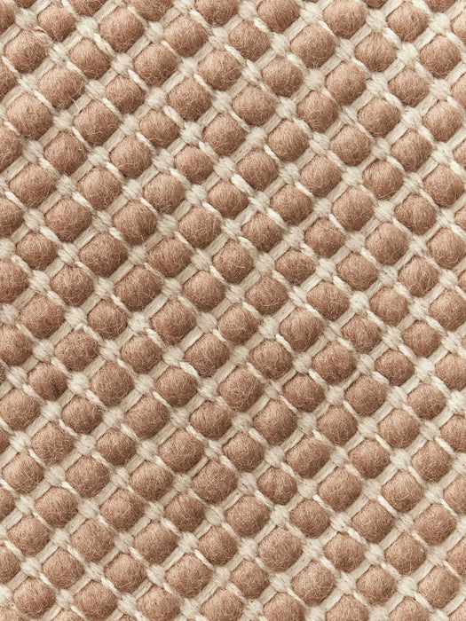 Amaro Round Hand-Woven Wool Rug