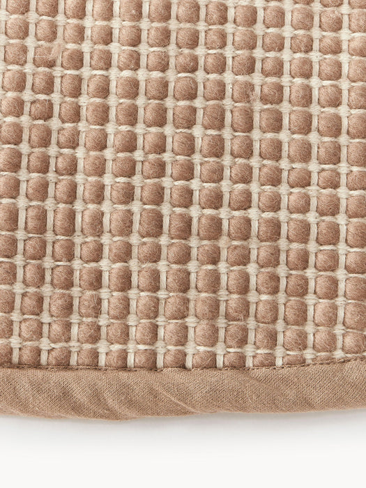 Amaro Round Hand-Woven Wool Rug