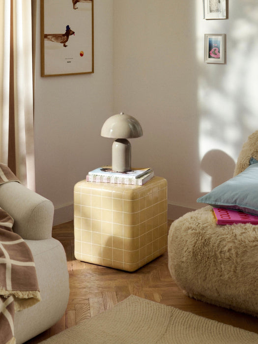 In- & Outdoor Side Table Doug