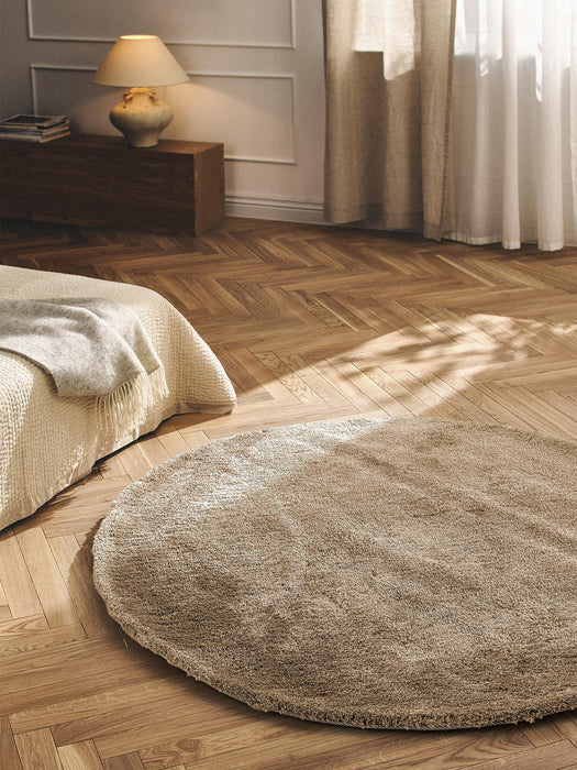 Leighton Round Fluffy High-Pile Rug