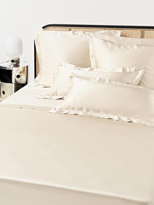 Silk Bed Sheet Sylvie