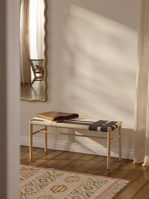 Ash Wood Bench Mani