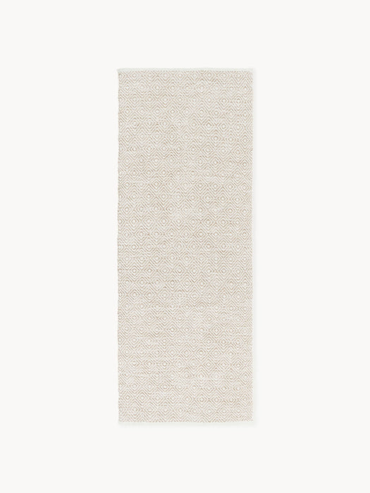 Hand-Woven Indoor & Outdoor Runner Rika with Diamond Pattern