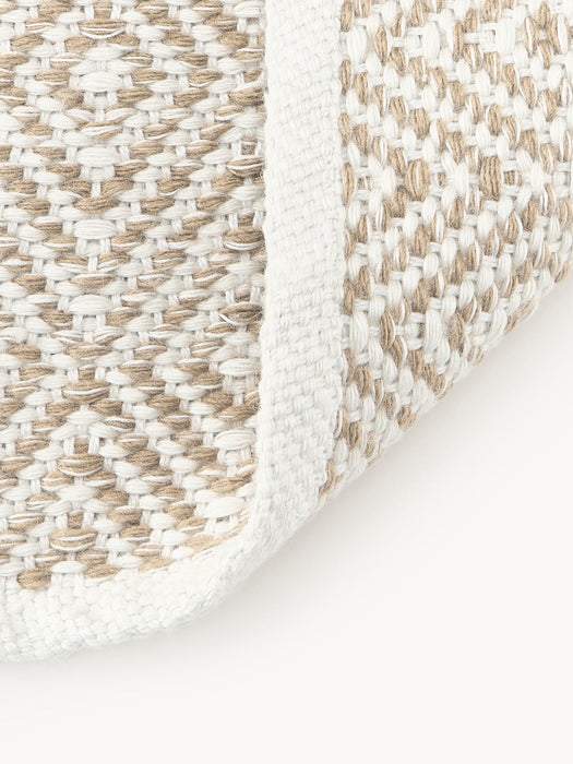 Rika Hand-Woven Indoor & Outdoor Runner with Diamond Pattern