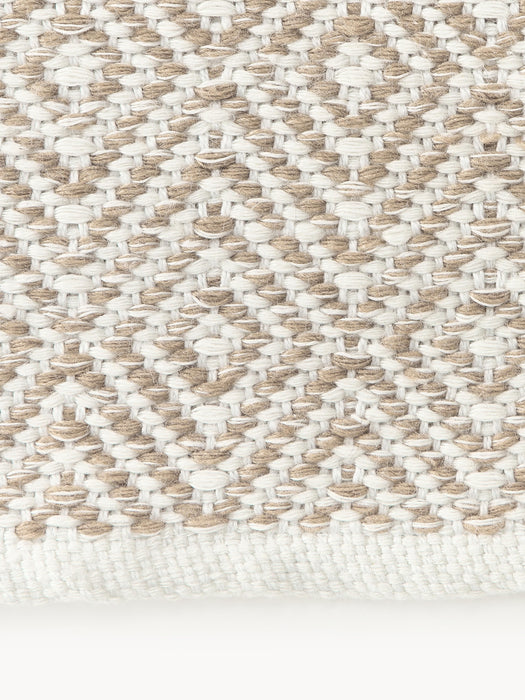 Hand-Woven Indoor & Outdoor Runner Rika with Diamond Pattern