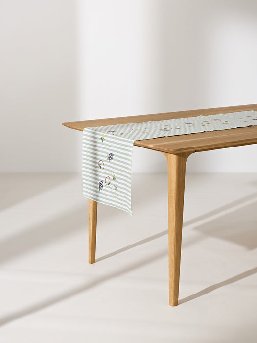 Striped Table Runner Melony with Embroidered Motifs