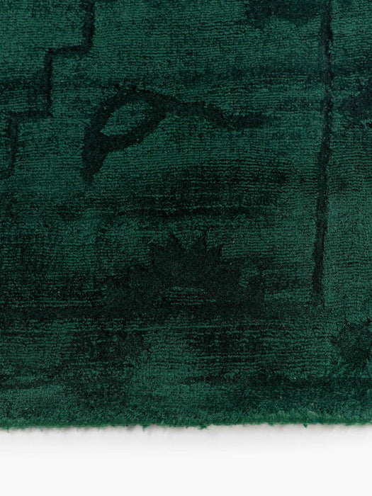 Shaila Hand-Woven Viscose Rug