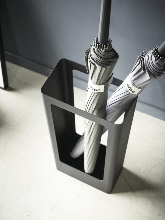 Metal Umbrella Stand Tower