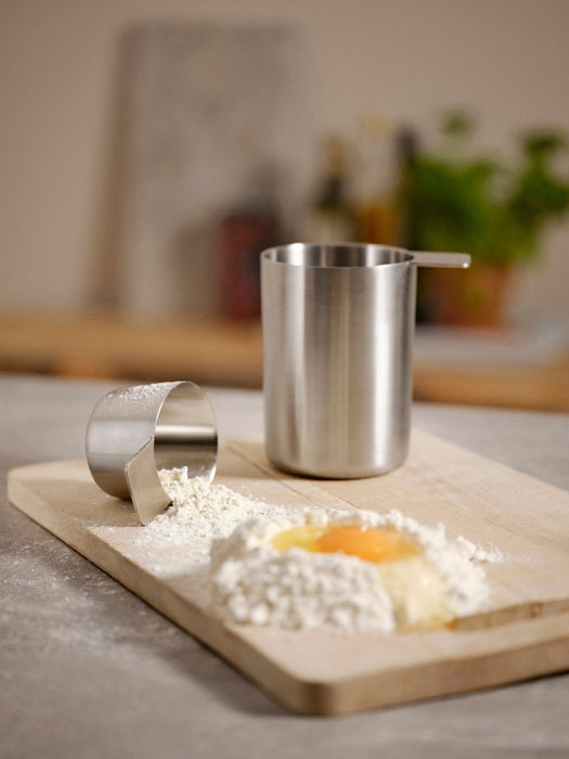 Measuring Cup Singles