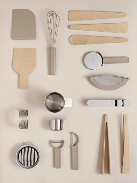 Measuring Cup Singles