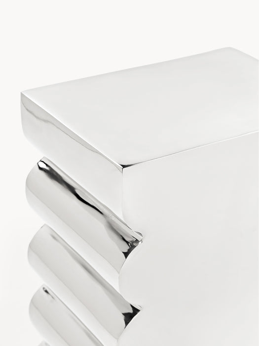 Metal Stool Curves