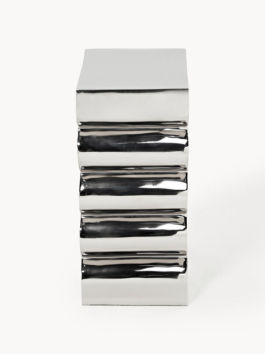 Metal Stool Curves