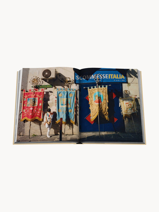 The Classics Collection Coffee Table Book Napoli Amore