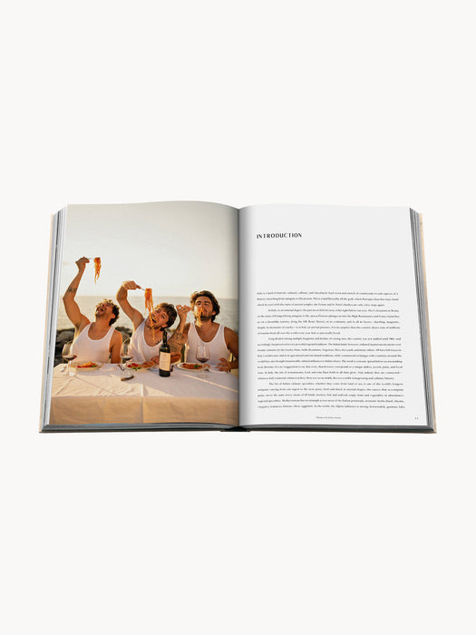 Wine & Travel Coffee Table Book: Italy