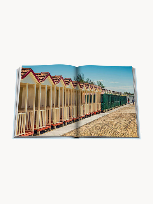 The Classics Collection Coffee Table Book Forte dei Marmi