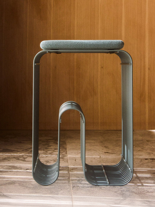 Metal Stool Curva