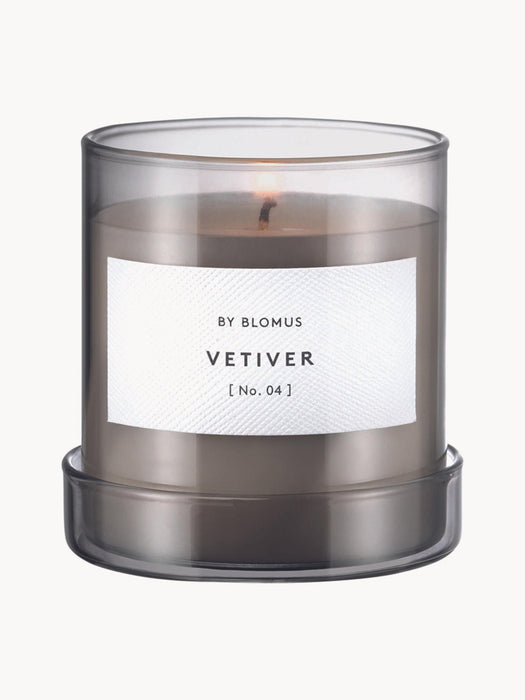 Valoa Scented Candle (Vetiver)