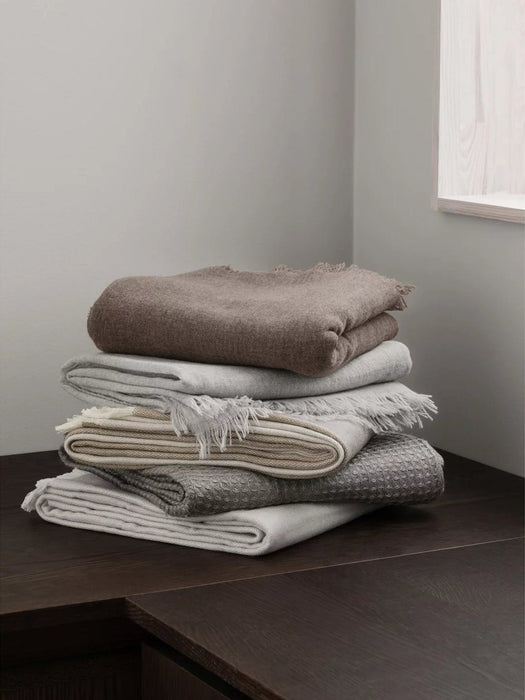 Merino Merino Wool Throw Fungi