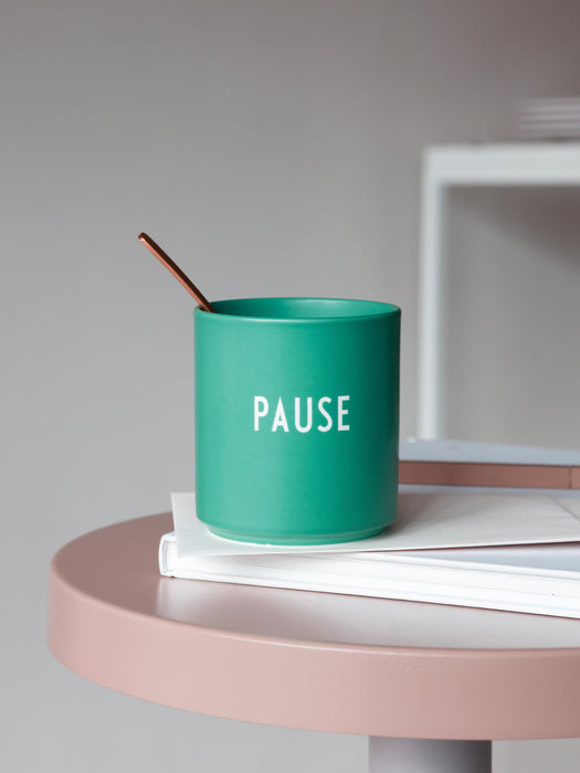 Cup Favourite with Lettering Pause