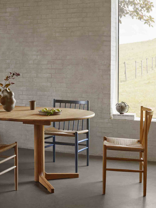 Hand-Woven Oak Wood Dining Chair J80