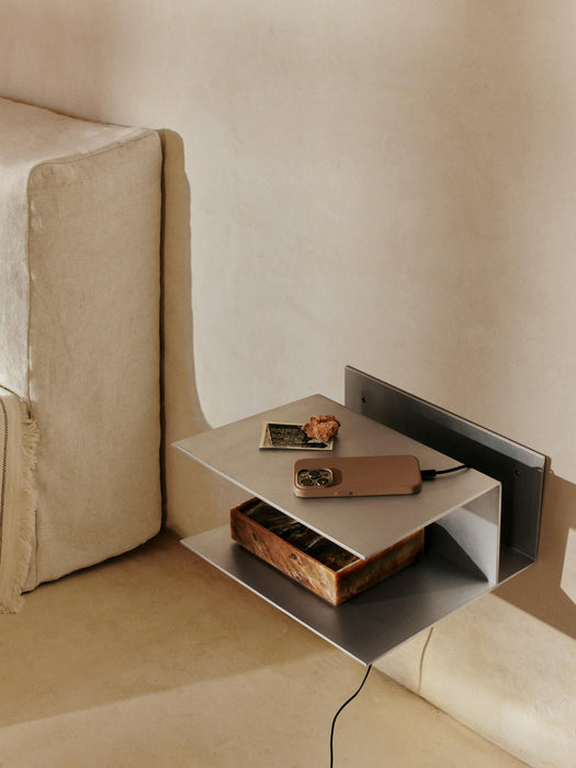 Lager Wall-Mounted Bedside Table