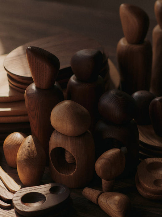 Cairn Oak Wood Nutcracker