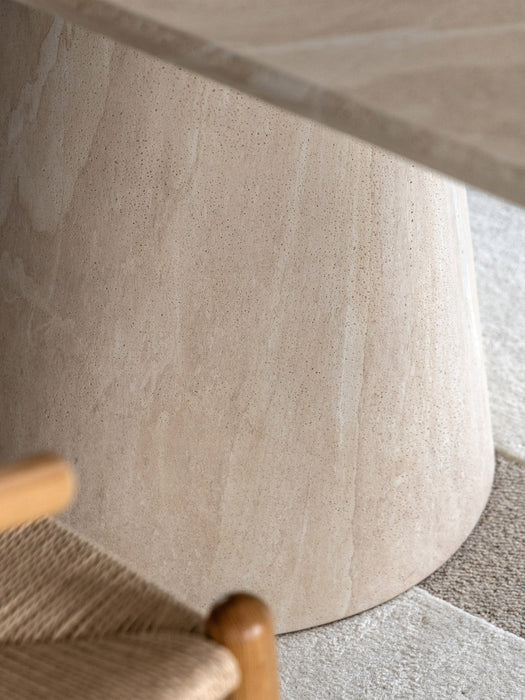 Oval Dinning Table Pedra 200x90 cm