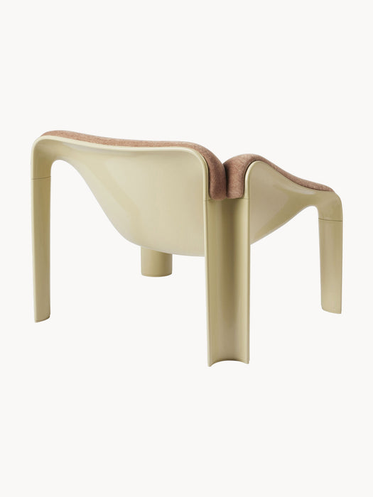 Lounge Chair F300
