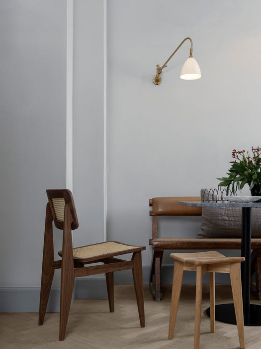 BL6 Adjustable Plug-in Wall Lamp