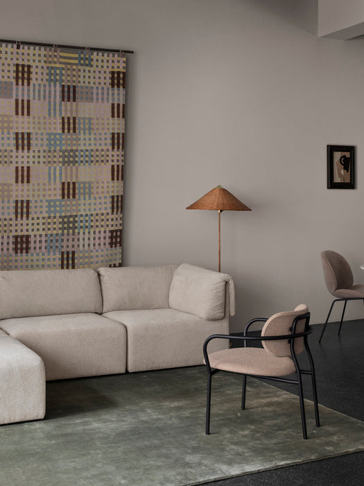 9602 Floor Lamp