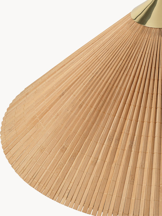 9602 Floor Lamp