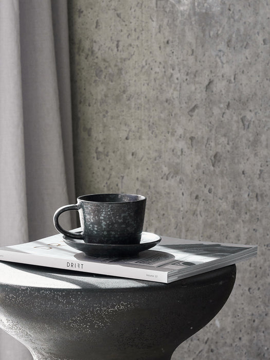 Tea Cup Pion with Saucer