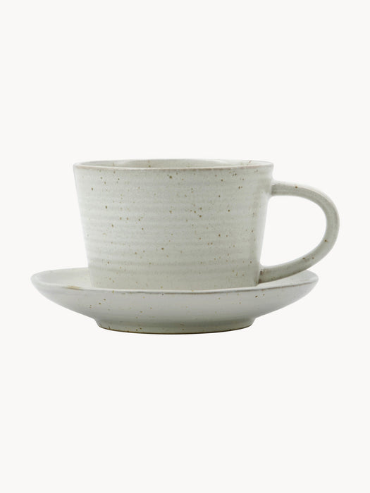 Tea Cup Pion with Saucer