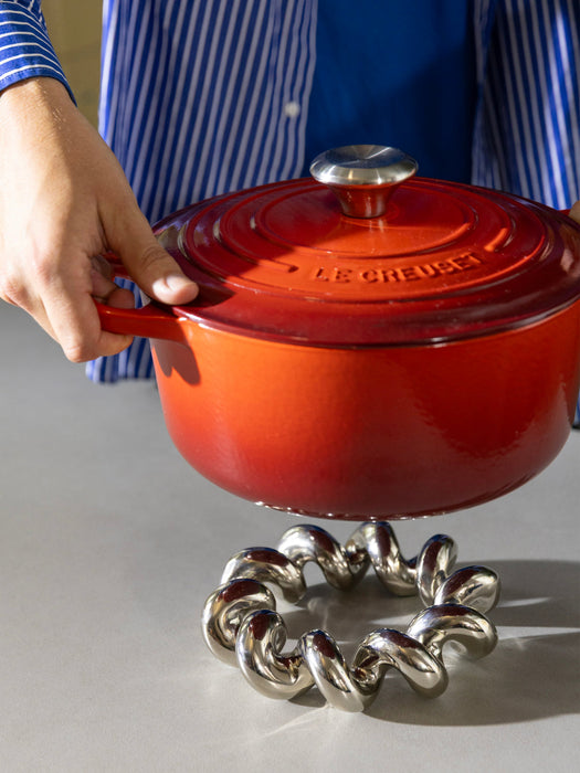 Handmade Pot Stand Twist
