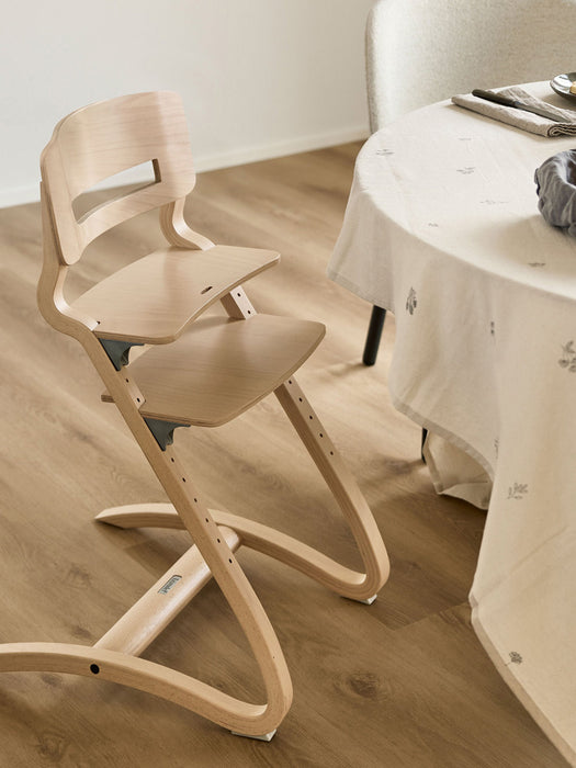 Wooden High Chair Leander Louie