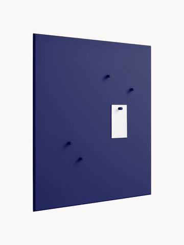 Montana Noticeboard with 5 Magnets