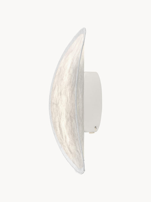 Tense Wall Lamp