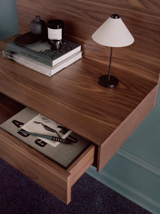 Tana Wall-Mounted Desk