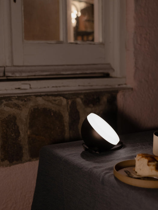Portable Dimmable Outdoor Table Lamp Sphere