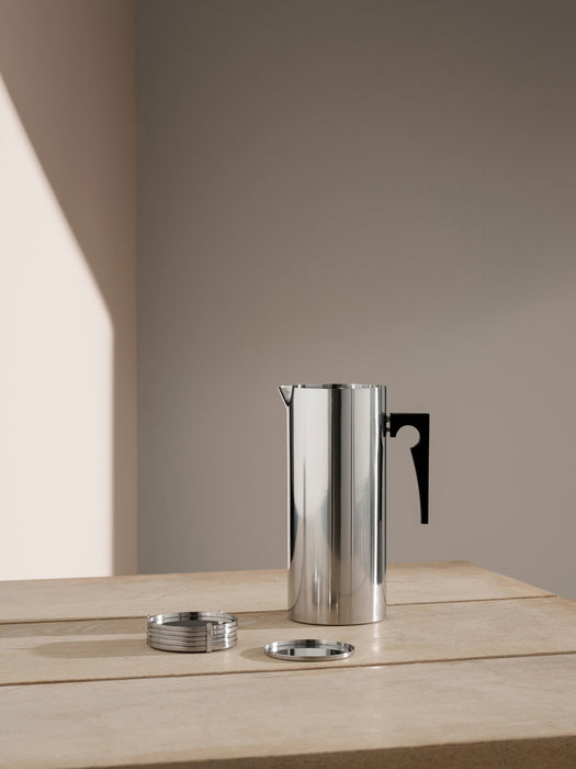 Serving Jug Arne Jacobsen 2 L